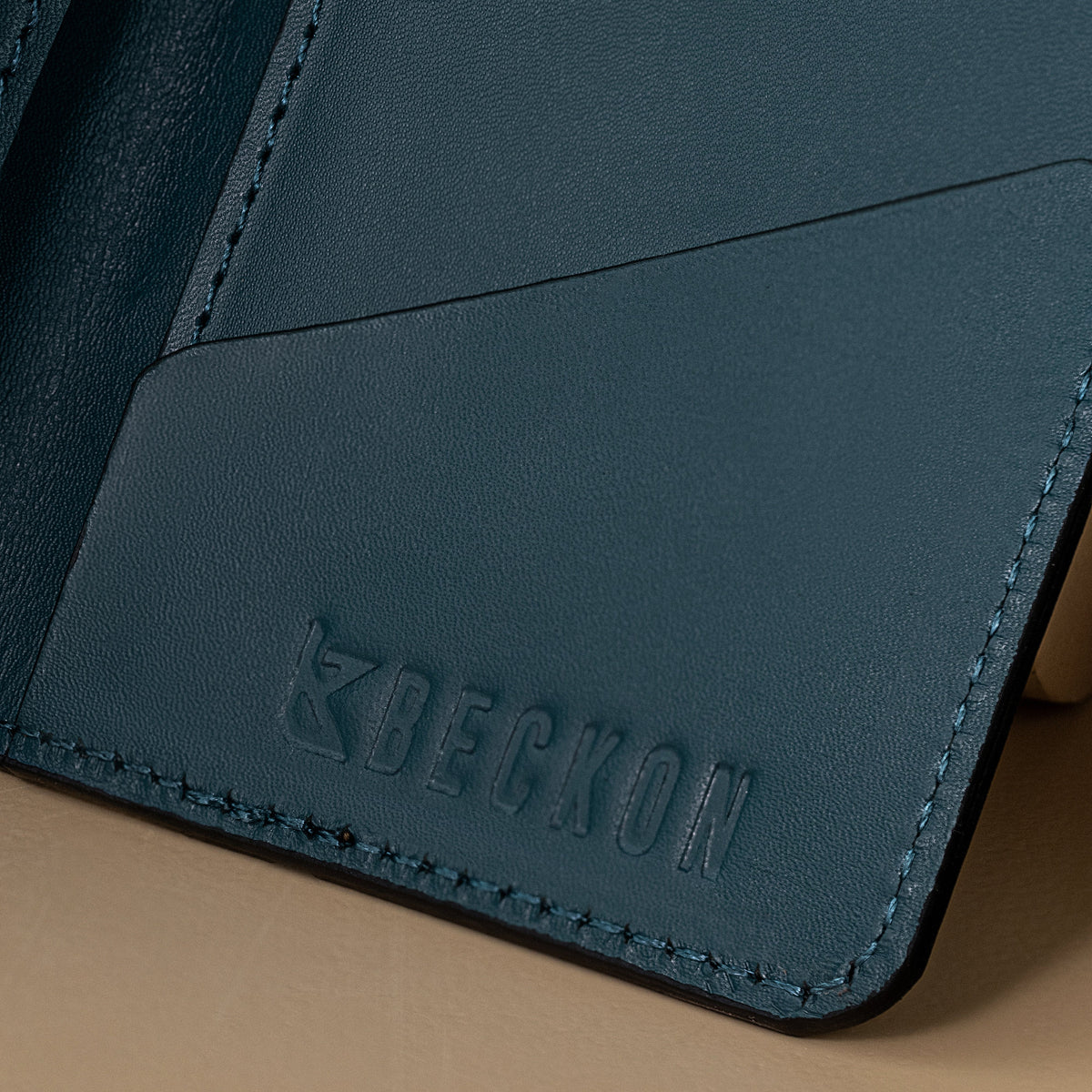Beckon Vault Slim Card Holder Wallet | 5 Card Slots & Cash Pockets